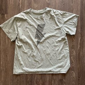 Easel oversized tshirt with distressing